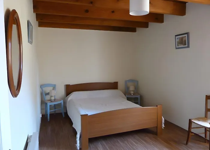 Holiday home Maison Quercynoise Corn